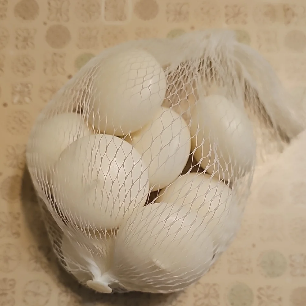 White Decorative Floating Candles